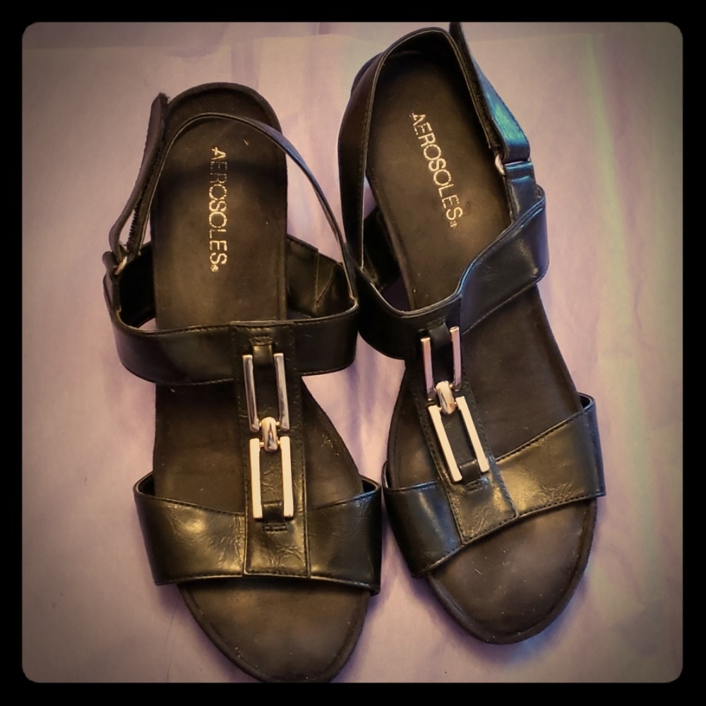 Sandal